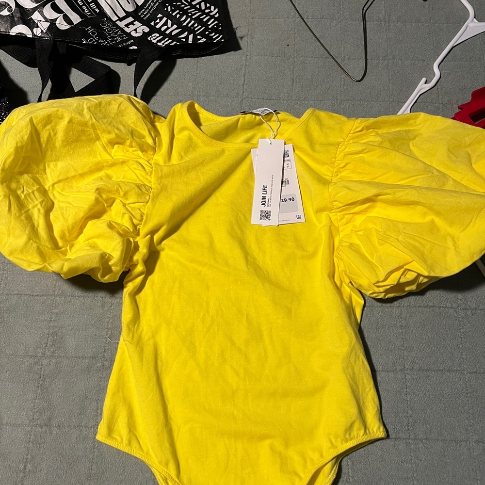 Zara Body Suit / Not New ! Wore 1 Hour And Took Off
